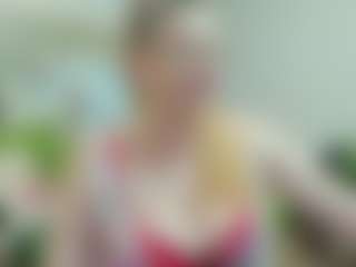 Live cam show with joyfuluntamed - Upskirt on SpankPalCams