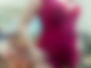 Live cam show with joyfuluntamed - Show on Chatstar