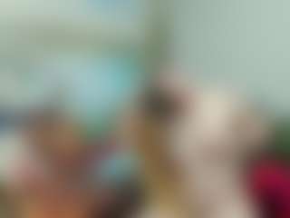 joyfuluntamed MILF webcam performer live streaming