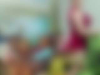 Live cam show with joyfuluntamed - Grey Eyes on CamwithHer