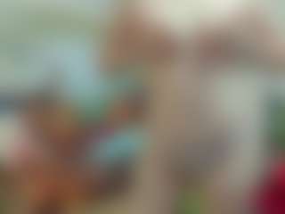 Live cam show with joyfuluntamed - Legs on madthumbs