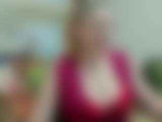Live cam show with joyfuluntamed - Solo on Camsoda