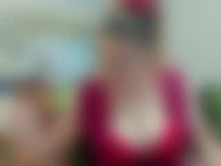 Live cam show with joyfuluntamed - Show on Stripli.com