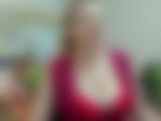 Live cam show with joyfuluntamed - Bedroom Mature on TastyBlacksLive