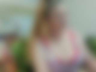 Live cam show with joyfuluntamed - Pov on SmokeAndPoke