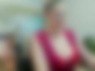 Live cam show with joyfuluntamed - Mature on UwU Esports