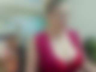 joyfuluntamed's Live Sex Cam Show