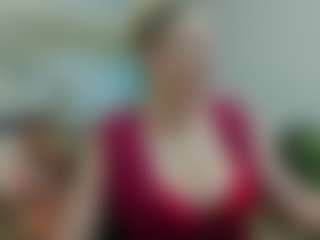 Live cam show with joyfuluntamed - Solo on madthumbs