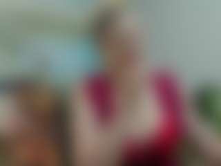 Live cam show with joyfuluntamed - Bedroom Mature on Camsoda