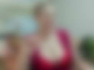 Show en direct avec joyfuluntamed - BBW Middle Aged sur Camsoda