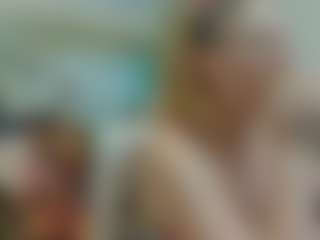 Live cam show with joyfuluntamed - Grey Eyes on Camsoda
