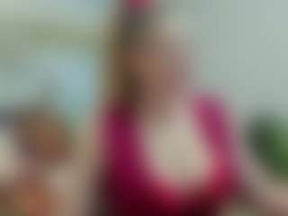 Live cam show with joyfuluntamed - Upskirt on Hubzter Live