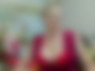 Live cam show with joyfuluntamed - Legs on Dolls Live