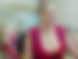 joyfuluntamed MILF webcam performer live streaming