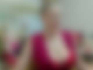 joyfuluntamed MILF webcam performer live streaming