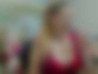 Live cam show with joyfuluntamed - Legs on WildCum