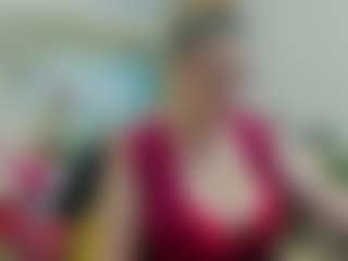 Live cam show with joyfuluntamed - Brown Hair MILF on Camsoda