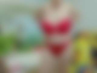 joyfuluntamed MILF webcam performer live streaming