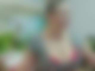 Live cam show with joyfuluntamed - Legs on nudelive.tv