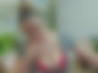 Live cam show with joyfuluntamed - Bedroom Mature on Camsoda
