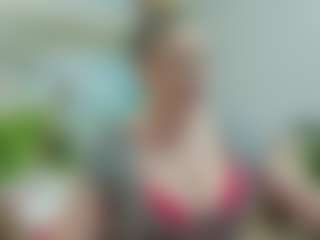 joyfuluntamed's Live Sex Cam Show