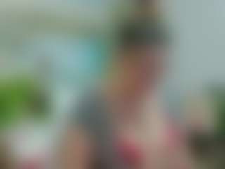 Live cam show with joyfuluntamed - Brown Hair MILF on Mixed Magazine Live