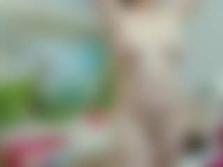 joyfuluntamed's Live Sex Cam Show