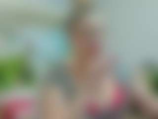 joyfuluntamed's Live Sex Cam Show