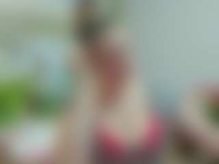 Live cam show with joyfuluntamed - Mature on Camming Site