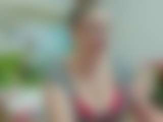 Live cam show with joyfuluntamed - Mature on CamClone