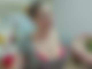 joyfuluntamed's Live Sex Cam Show