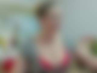 Live cam show with joyfuluntamed - Brown Hair on infinitiblacc.com