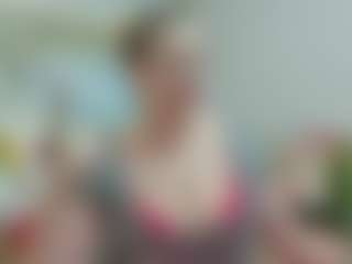 Live cam show with joyfuluntamed - Mature on sexylive.show