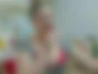 Live cam show with joyfuluntamed - Upskirt on TeamSkeetLive