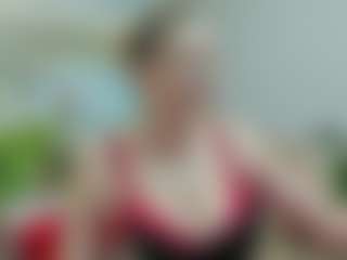 joyfuluntamed MILF webcam performer live streaming