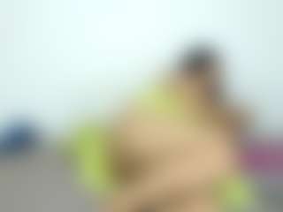 Live cam show with crushonme - Flashing on Uber Horny