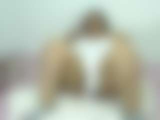 Live cam show with crushonme - Chubby on Livezox