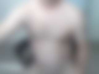 Live cam show with Athlete - Handjob on livesuperchat.net