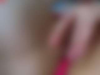 Live cam show with Cleopatra3101 - Strip on Camsoda