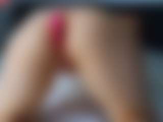 Live cam show with Cleopatra3101 - Brown Hair on CamwithHer