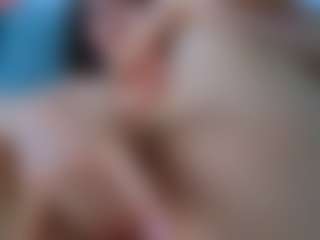Live cam show with Cleopatra3101 - Shredded on Milf Play
