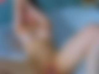 Live cam show with Cleopatra3101 - College on AdultVida.com