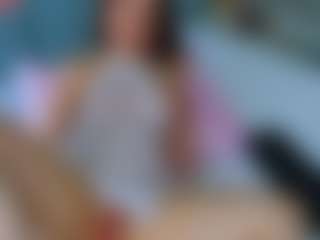 Live cam show with Cleopatra3101 - Big Tits Brown Hair on CamClone