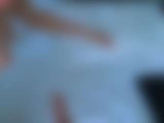 Live cam show with Cleopatra3101 - Shaved Pussy on Cam Slut