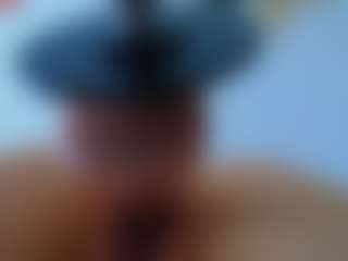 Live cam show with Cleopatra3101 - Bikini on Streamer API