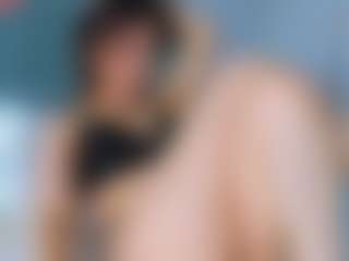 Live cam show with Cleopatra3101 - Spank on Camsoda