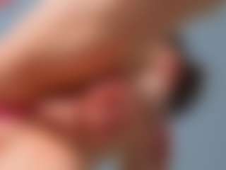 Spettacolo in cam dal vivo con Cleopatra3101 - Dildo su Camsoda