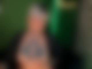 Live cam show with amyhouse - Lush on PervPlay.com