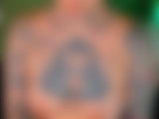 amyhouse MILF webcam performer live streaming