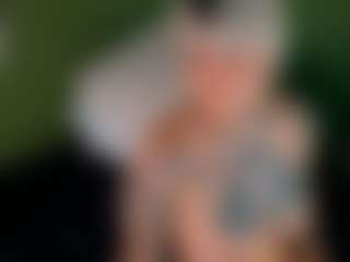 amyhouse's Live Sex Cam Show